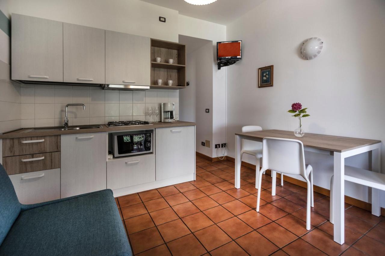 Residence Villa Al Lido เบรนโซเน ซูล การ์ดา ภายนอก รูปภาพ