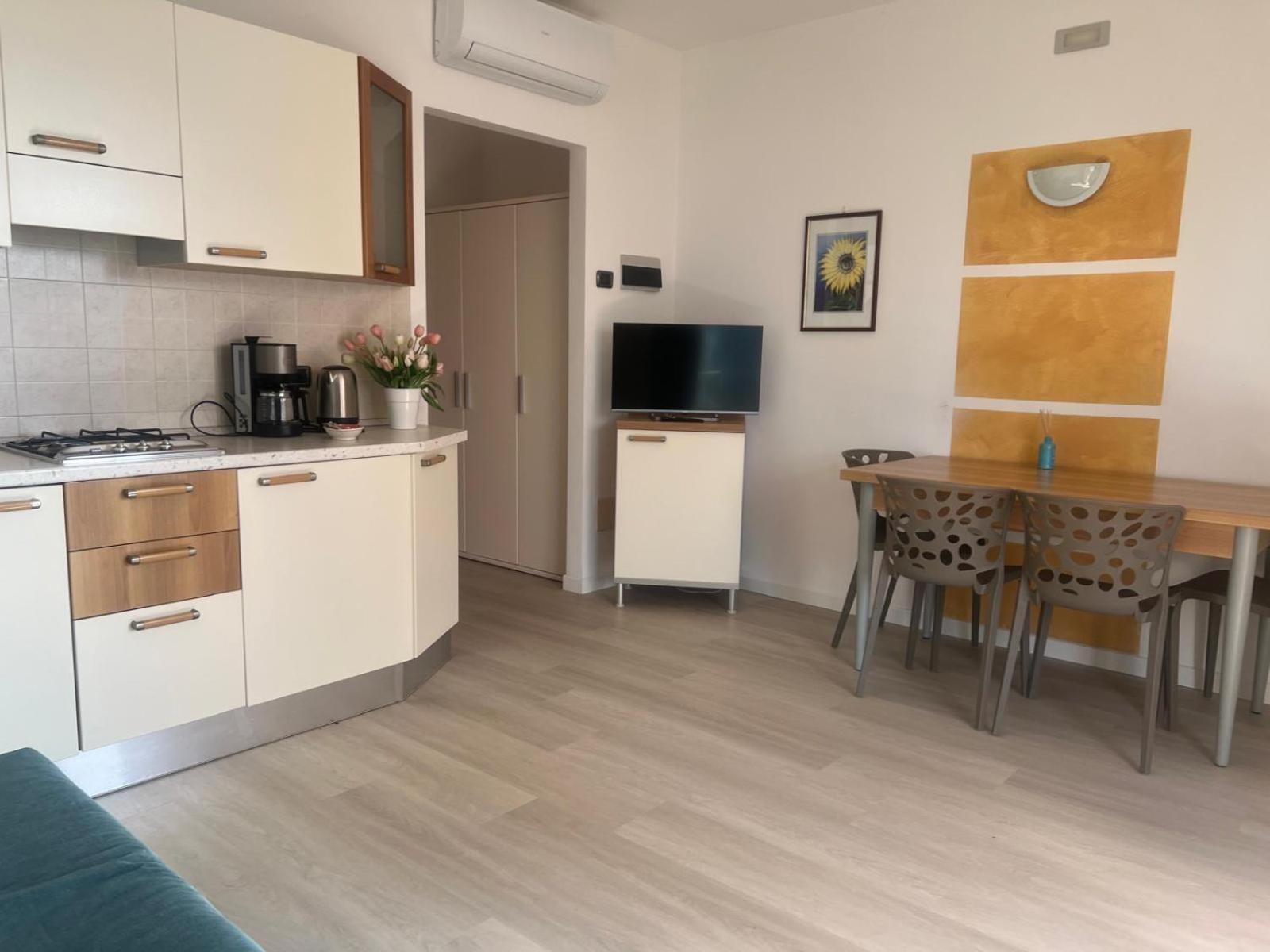 Residence Villa Al Lido เบรนโซเน ซูล การ์ดา ภายนอก รูปภาพ